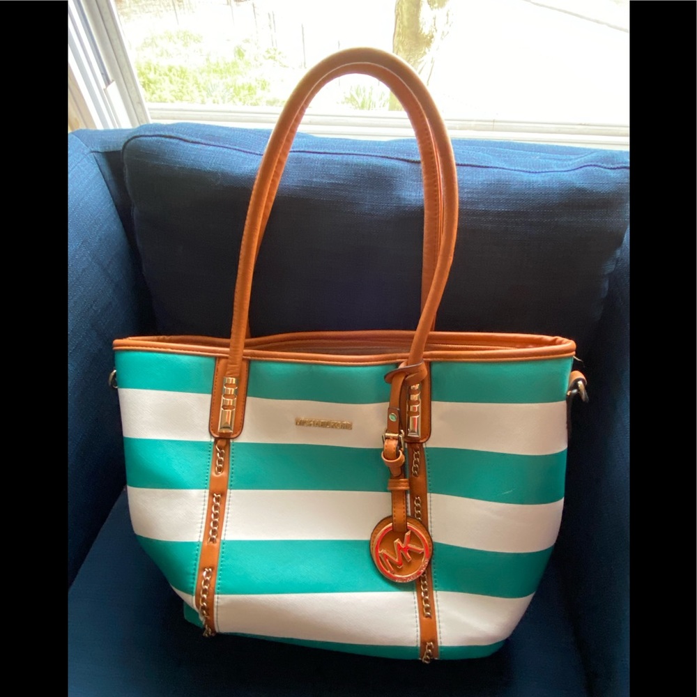 Michael Kors beach bag